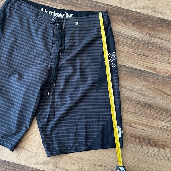 Hurley Phantom Swim Boardshort. - Picture 10 of 12